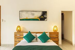 Casa Sweet Lips by Betterplace