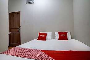 Hotel O Guesthouse 899