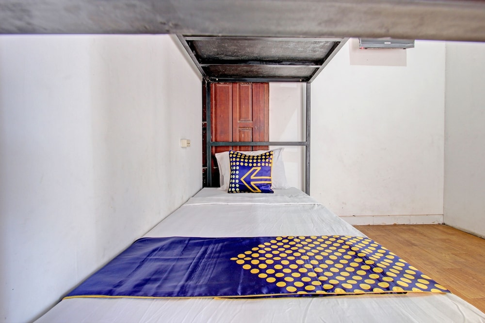 Hotel O Cindelaras B&b Bunk Bed