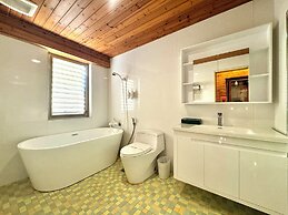 IVY MOTEL