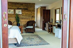 7th Hole Golf Lodge