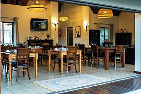 7th Hole Golf Lodge