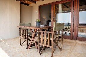 7th Hole Golf Lodge