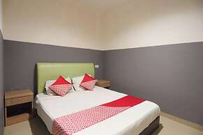 Hotel O City Room