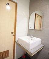 Hotel O City Room