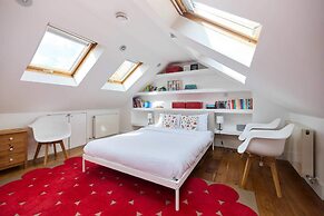 The Clapham Crib