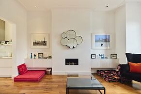 The Clapham Crib