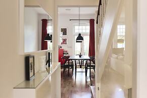 The Clapham Crib
