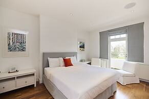 The Clapham Crib