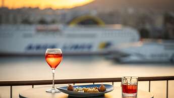 Mitsis N'U Piraeus Port