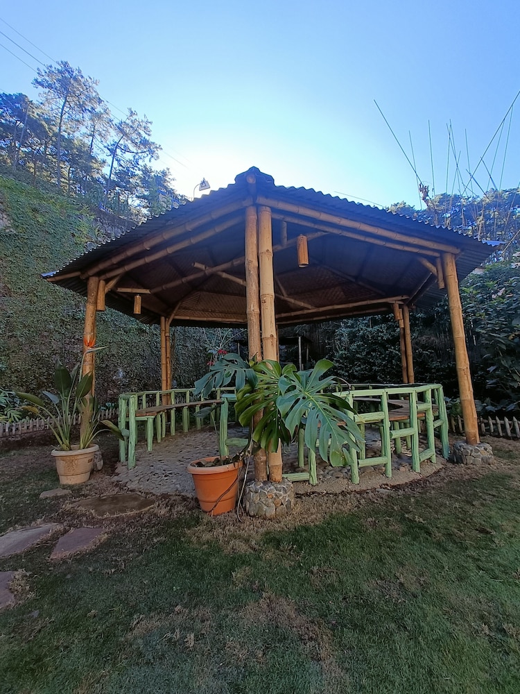 Sha Ri Loum Homestay