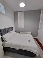Charming 2-bed Apartment in Gateshead