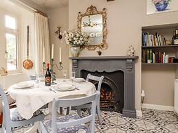 Oak Cottage