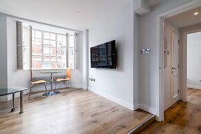 Serviced Chelsea Flat