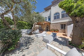 Oliveto Capri