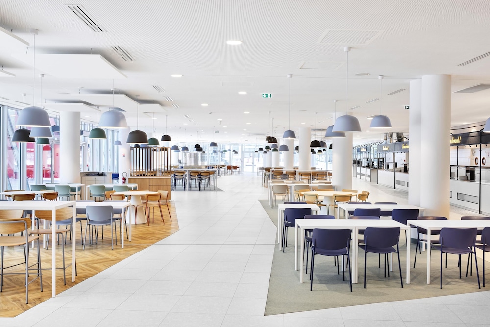 H4 Wyndham Paris Pleyel