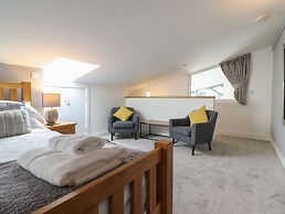 Bryn Cae