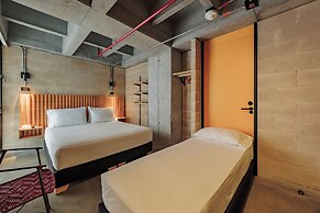The Somos S Hotel