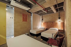 The Somos S Hotel