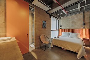 The Somos S Hotel
