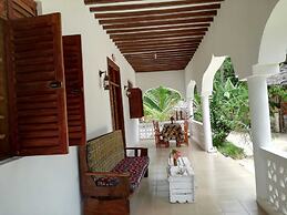 Furaha Lodge