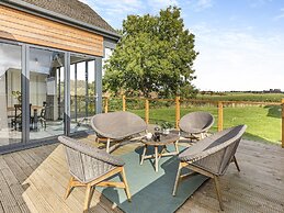 Shearwater Lodge