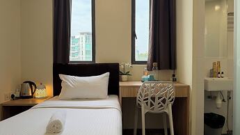 Aura Hotel Mackenzie
