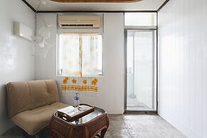LowPressure Surf Guesthouse