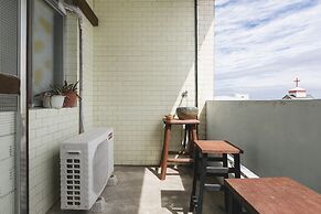 LowPressure Surf Guesthouse
