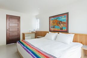 LowPressure Surf Guesthouse