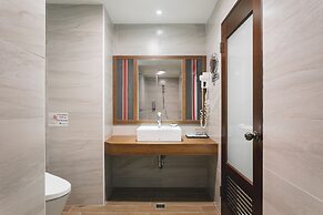 LowPressure Surf Guesthouse