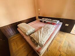 The Kuber Hotel & Restaurant