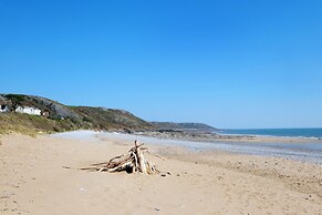 Gower Hideaway - 3 Bed - Ocean Breeze