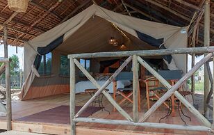 Glamping Kenya Mt. Kenya Lodge