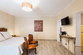 Bowie's Rooms