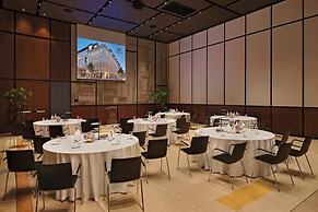 Dorothea Hotel, Budapest, Autograph Collection