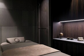 Dorothea Hotel, Budapest, Autograph Collection
