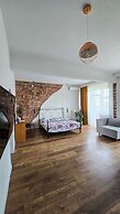 Urban Cozy Retreat