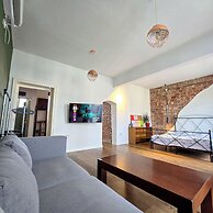 Urban Cozy Retreat