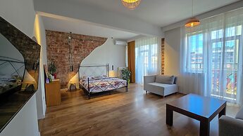 Urban Cozy Retreat