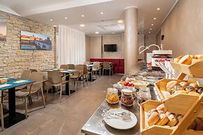 B&B Primrose Residence Hotel
