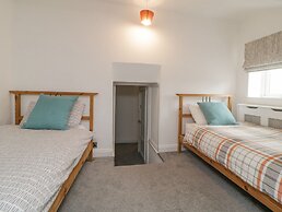 Sun Cottage