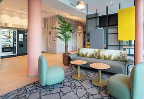 B&B HOTEL Massieux Genay