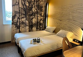 B&B HOTEL Massieux Genay