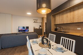 Zoe Apartment