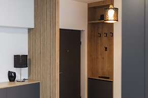 Zoe Apartment