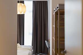 Zoe Apartment