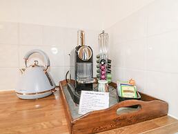 Flat 2, The Maltings