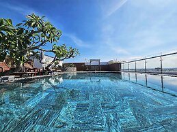 LAM Apartment & Hotel Danang