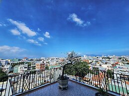 LAM Apartment & Hotel Danang